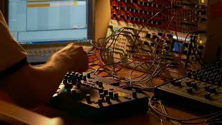 Eurorack + Roland TR8s LIve Techno Jam - 02-05-2024