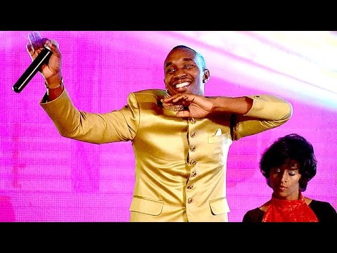 dwayne-bravo-launched-his-music-single-"chalo-chalo"