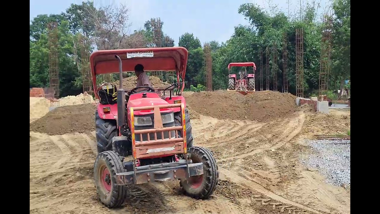 कुर्सी में मिट्टी गिरने का कार्य पूरा हुआ