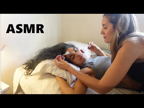 ASMR en español ✨ Mimos y Limpieza Facial con mi  BFF 👯‍♀️ en soft spoken