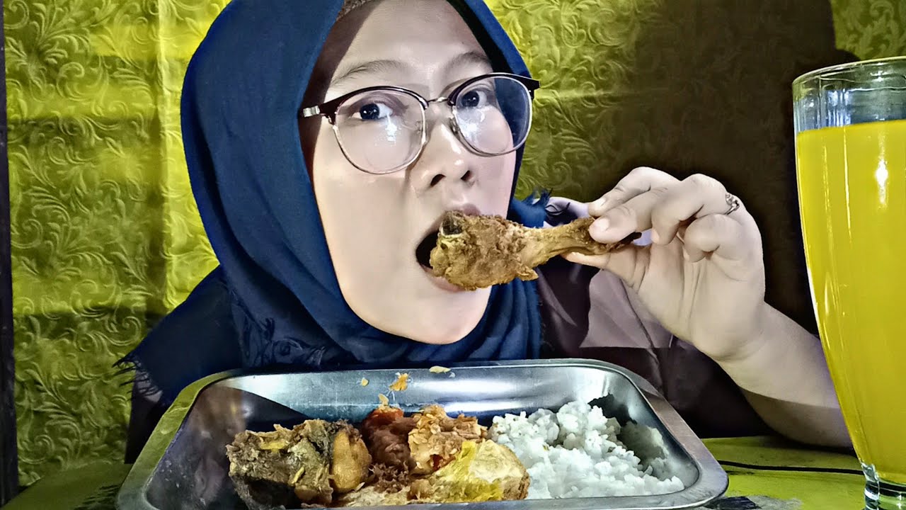 MUKBANG AYAM GORENG SAMBAL BAWANG YouTube
