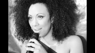 Download lagu Chanelle Cocktail Singer Showreel
