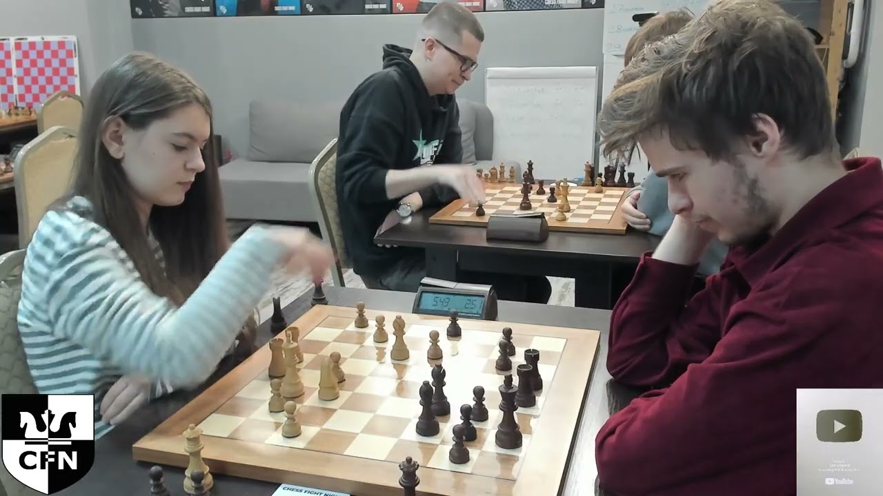 Pinkamena (1751) vs Dexter (1826). Chess Fight Night. Blitz