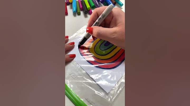 Science for kids. Simple play ideas. Refraction. Fun play ideas. Learning through play.