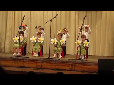 "Хор рук" діти старшої групи   .  "Chorus of hands" the children of the senior group