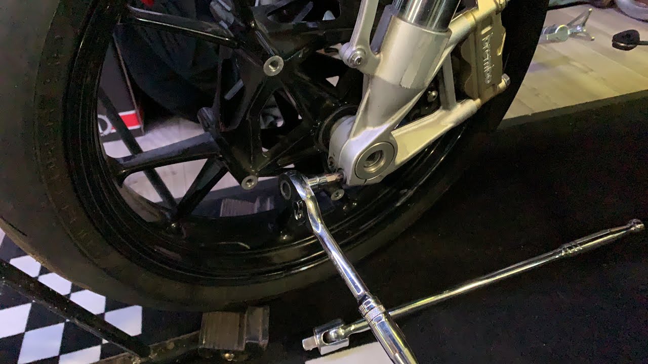 How to remove wheels from 2015 BMW S1000RR YouTube