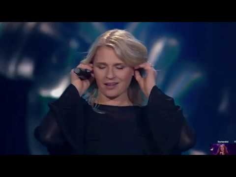 Video: Hallussa Tai Sairas? Anna-Elisabeth Michelin Tarina - Vaihtoehtoinen Näkymä