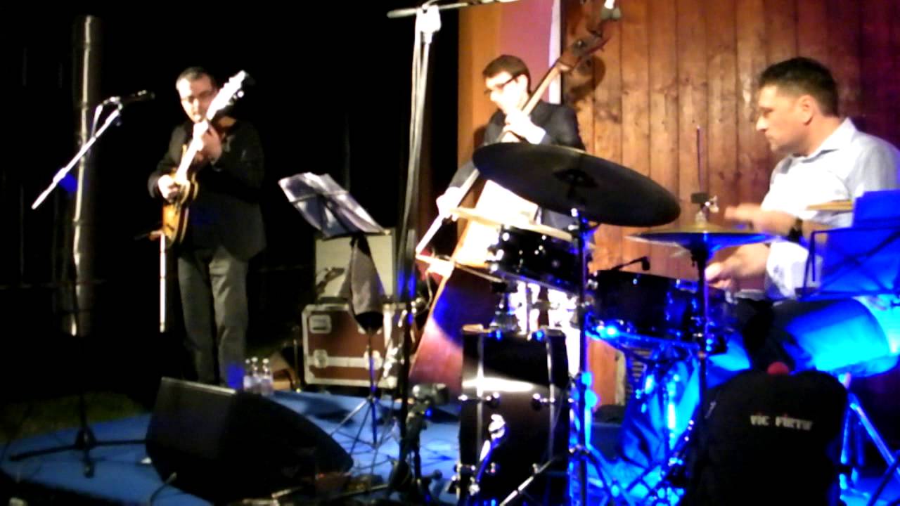 Joe Pisto Trio at Zola Jazz&Wine 13 giugno 2013 YouTube