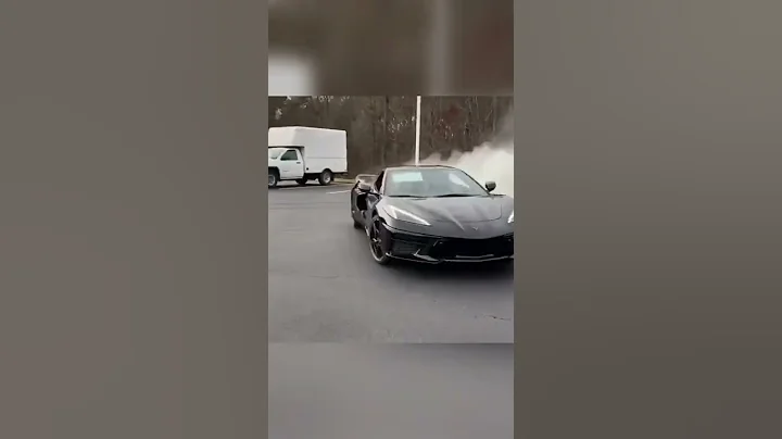 C8 corvette burning tires 🔥💨