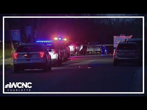 1 dead after West Charlotte shooting - YouTube