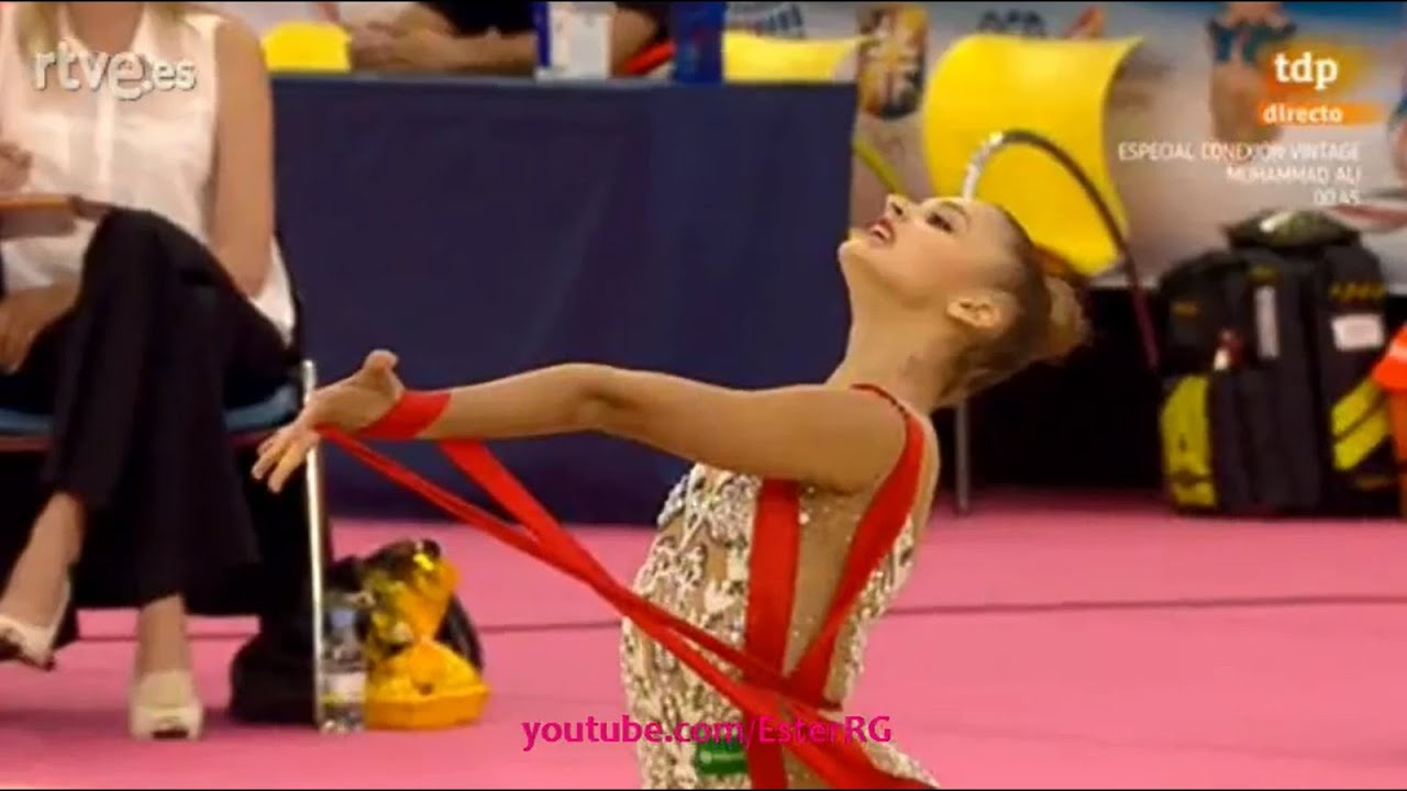 Aleksandra Soldatova Ribbon AA - WC Guadalajara 2016