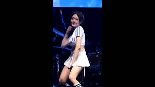 Korean Dancing Queen - Eunsol (Bambino)