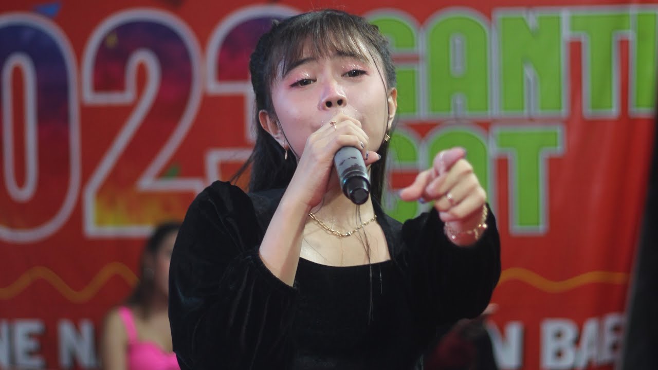 KLEBUS BERSAMA KARAMAN SHOW ( anggacubo dan arlie )