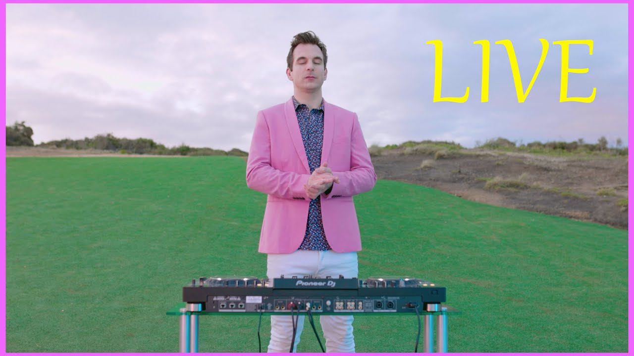 YOUTUBE EXCLUSIVE | Valarijex - IMMERSION (Live Edit Intro) - Point Addis, AU