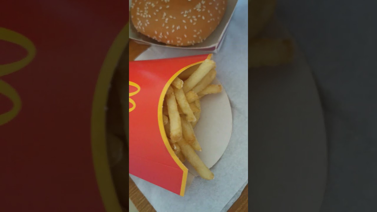 3€  MCDONALD'S CRISPY MCBACON MENU