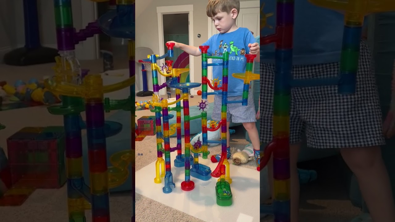 Construction Building Blocks Toys with 15 Glow in The Dark Plastic Marbles