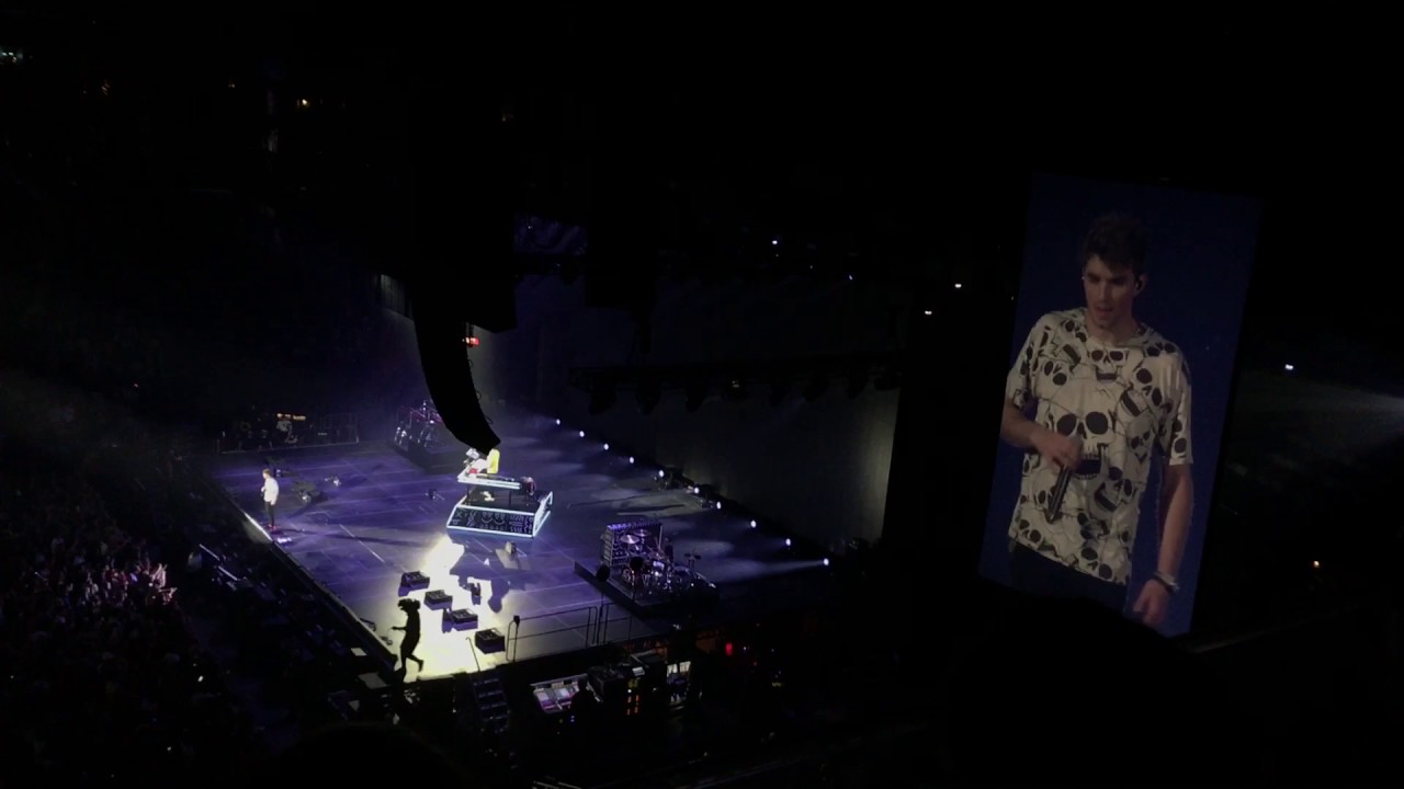 The Chainsmokers Young Live pt.4