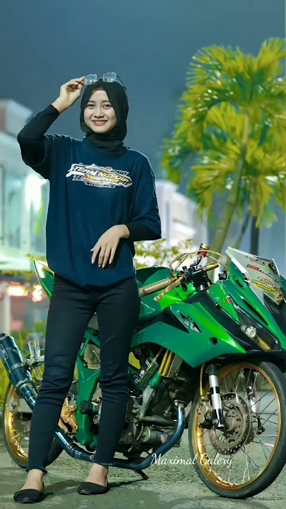 ladies model hijab cantik CBR 150R jedag jedug #short