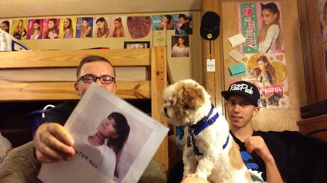 Ariana Grande's New Hair Style/Ariana Plays Pokemon Go!?