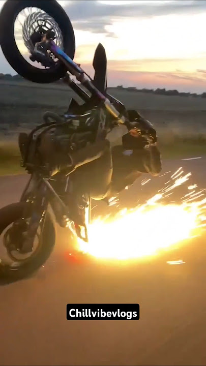 Wow if you want to this life 😍😝💯 #chillvibevlogs #bikestatus