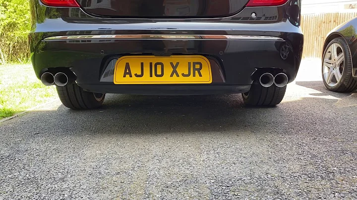 Jaguar XJR 5 litre Supercharged V8