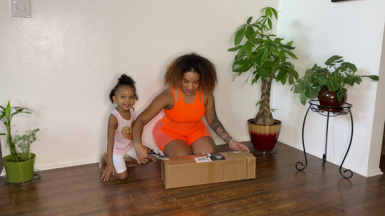 Unboxing My New Custom Yoga Mat!!