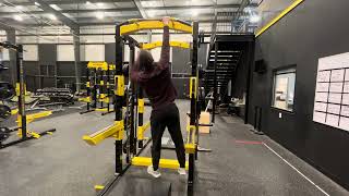 Alternating Single Arm Dead Hang