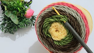картинка: ЗАМЕЧАТЕЛЬНЫЙ! Всего 2 ряда! Моим друзьям понравится эта простая и стильная модель! Схема вязания