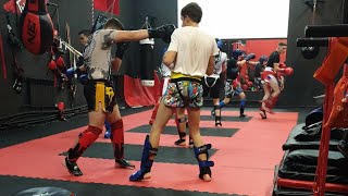 Кикбоксинг 🥊 Спарринг ⛩ Дом Боевого Спорта в прямом эфире! #kickboxing #sparring #live