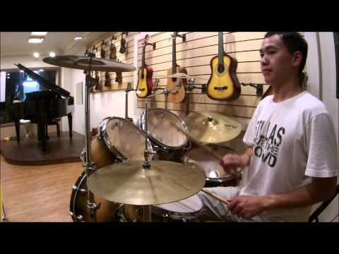 預告  (drum cover by 詠翔)