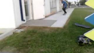 Hardflip a grass gap