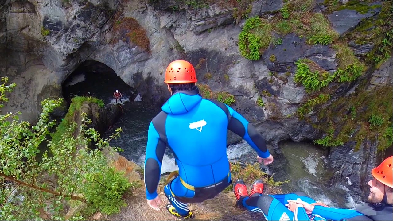 Canyoning Sprung in der Auerklamm/Ötztal