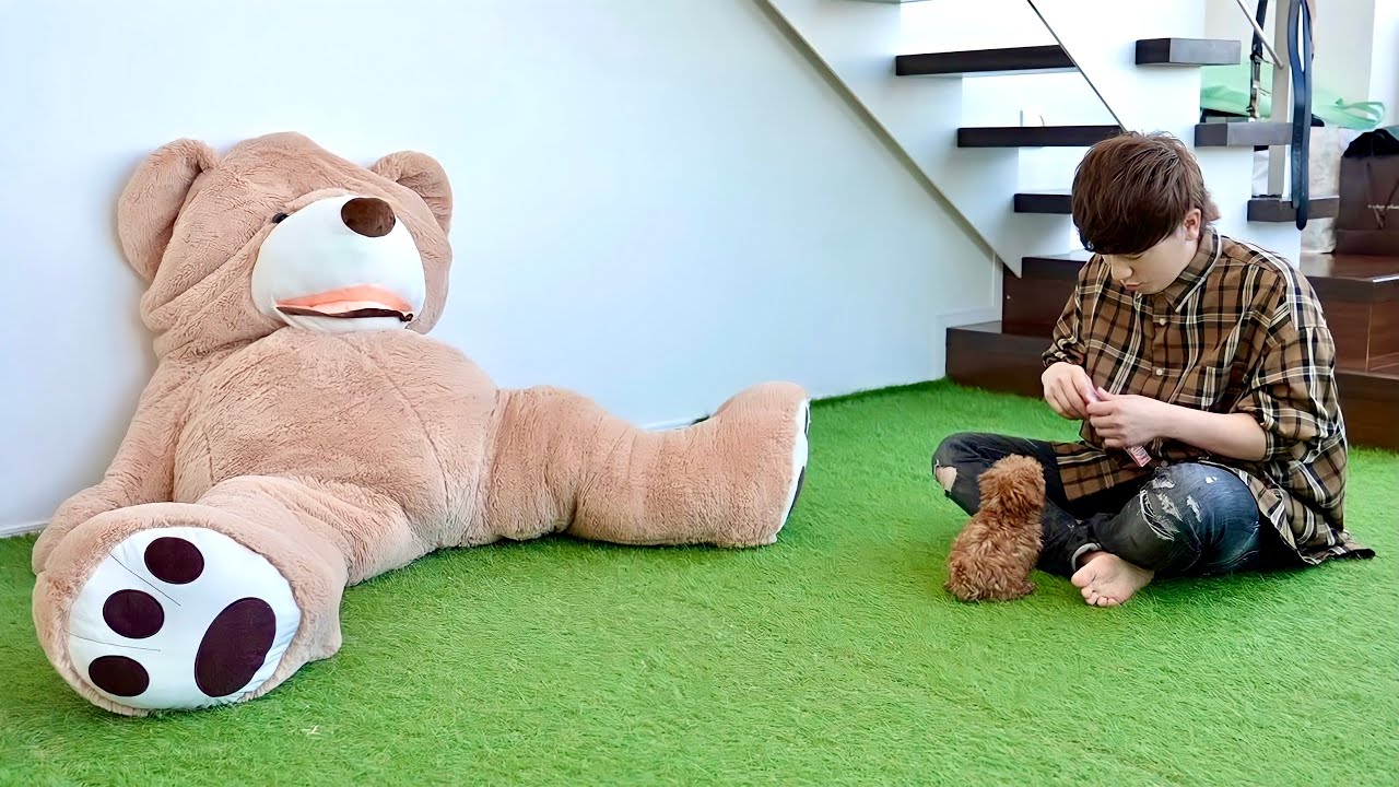 【モニタリング】巨大ぬいぐるみがいきなり動き出したらどんな反応するのか？