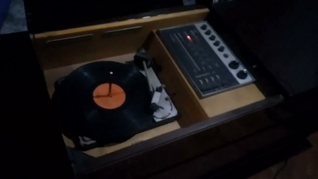 Combinado Grundig KS 680 U prueba tocadisco