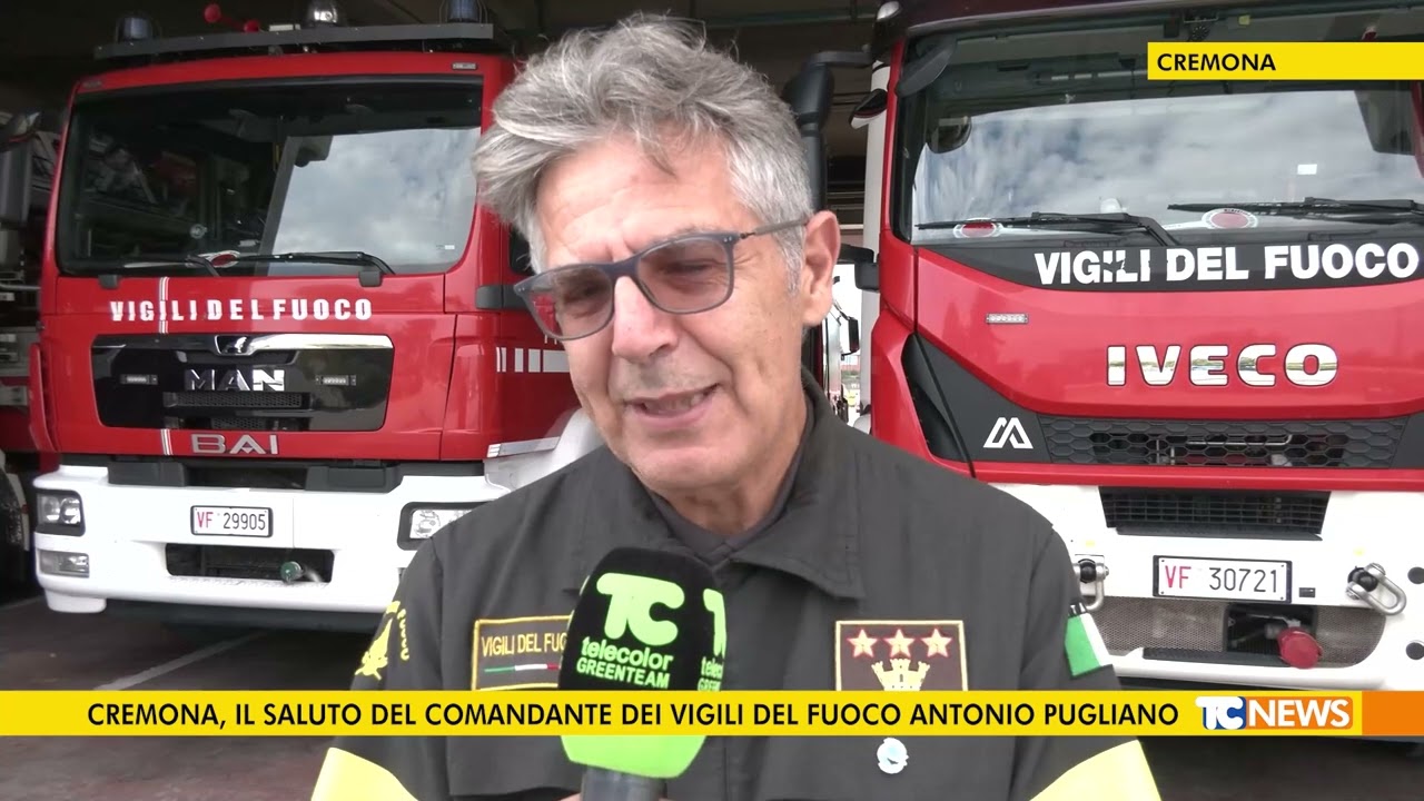 Cremona, il saluto del comandante dei vigili del fuoco Antonio Pugliano
