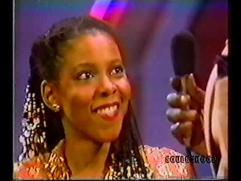 Patrice Rushen: "Forget Me Nots" (Live on Soul Train 1982)