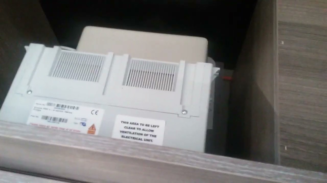 50641 Elddis Majestic 285 inside handover