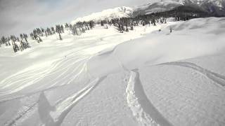 Monashee Cat Skiing, Helicoptor Off Small Cornice(raw)
