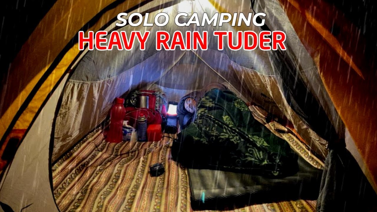 SOLO CAMPING IN HEAVY RAIN - STRUGGLE TO SET UP A TENT IN NON STOP RAIN ...