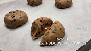 Extrudeuse à cookies fourrés