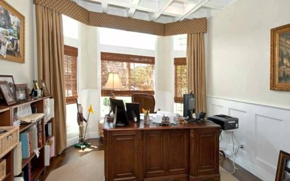 19 Annette Way, Jericho, NY 11753