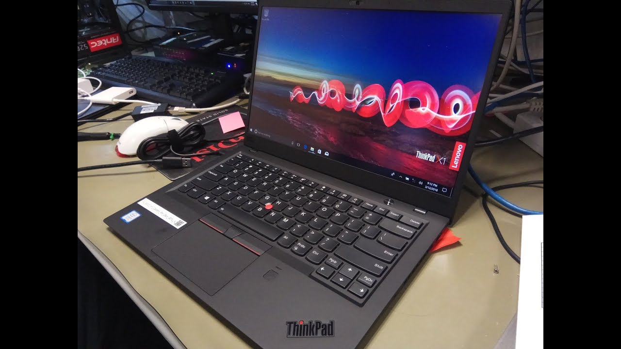 Lenovo ThinkPad X1 Carbon 2018 Unboxing Teardown