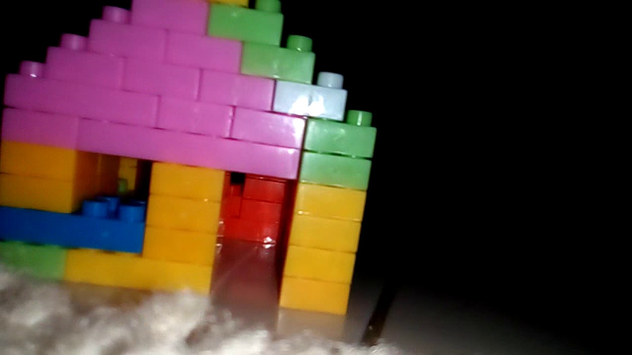How to make a house using blocks - YouTube