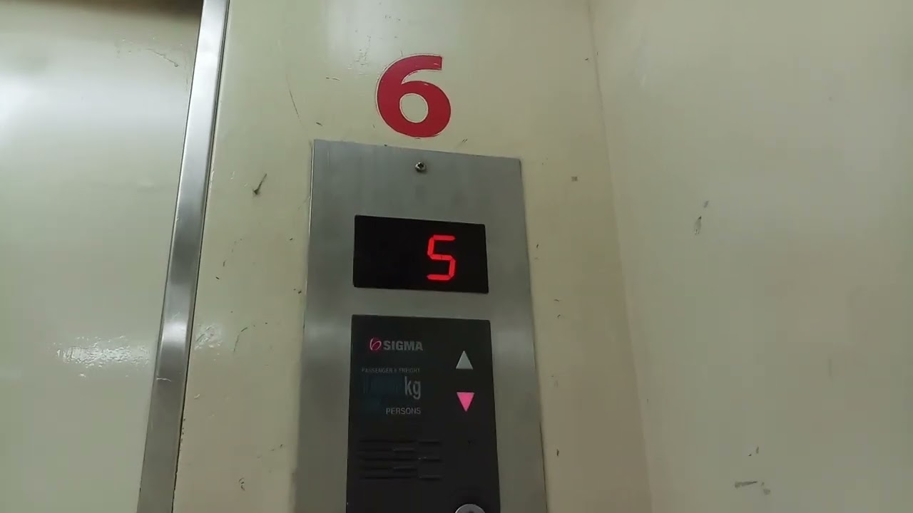 Sigma Freight Elevator/ Lift at STC Senayan YouTube