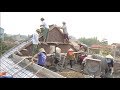 Use a mixer and manual work method to build a sloping concrete roof for the house  build a house