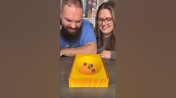 Who’s Going To Win Strike The Dice Game Round 2?! #boardgames #couple  #Ravensburgerpartner