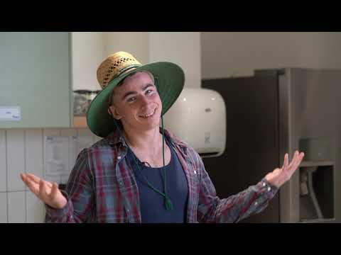 The History of Vegemite! - video from Theaustralianfoodshop
