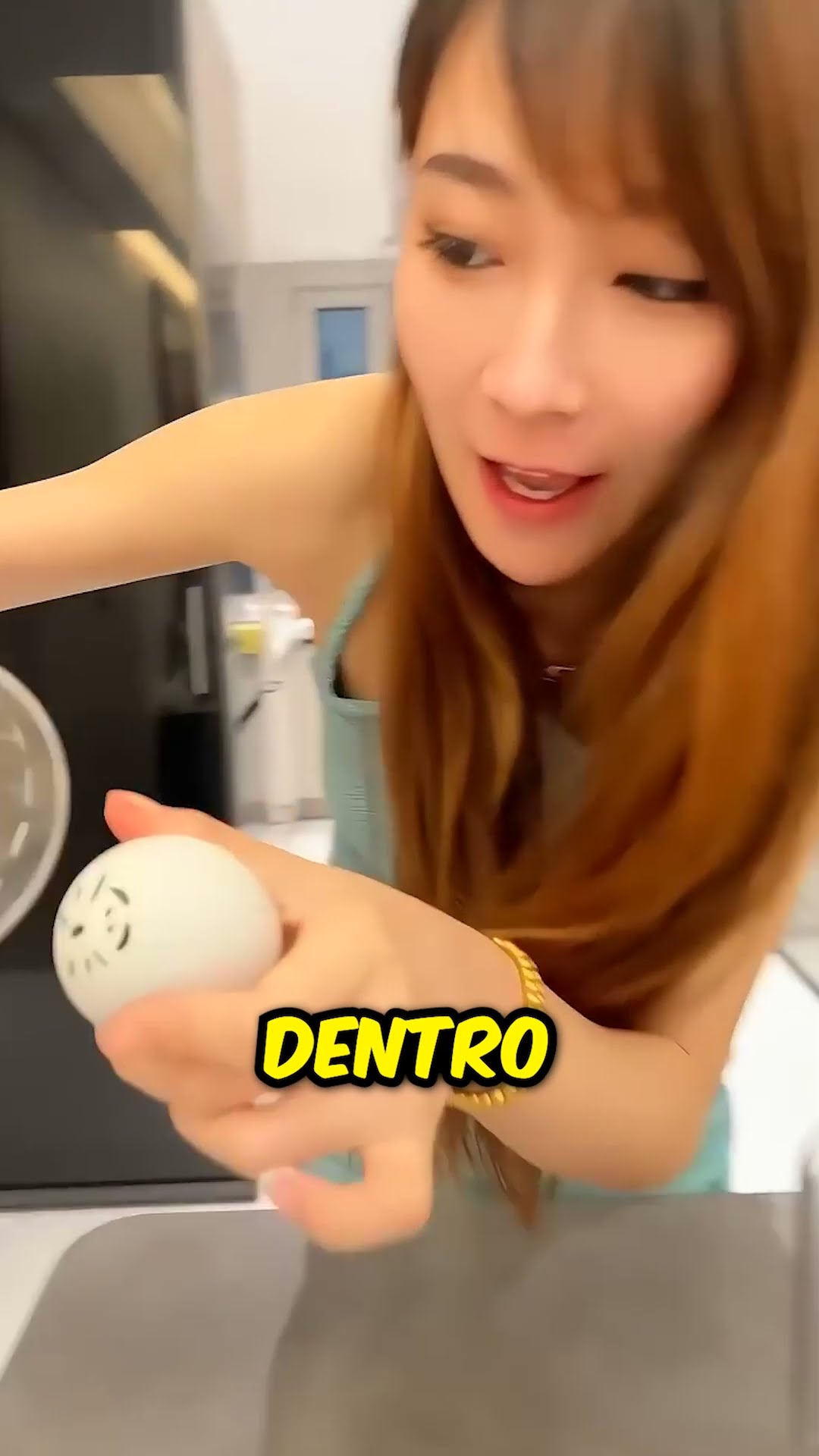 ¡Esta chica engañó a su hermano con la broma más loca! ?? #shorts
