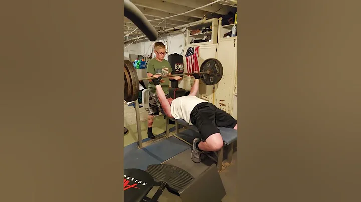 16 years old 330lbs