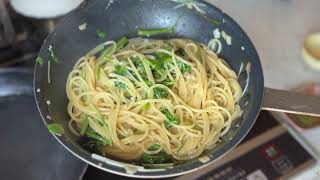 Italian parsley's cousin, Mitsuba | Spaghetti al finocchietto